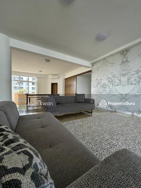Prop-GPT: Apartment: D10  Honolulu Tower