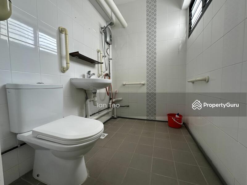 HDB Flat for Sale: Boon Lay, D22, 640511