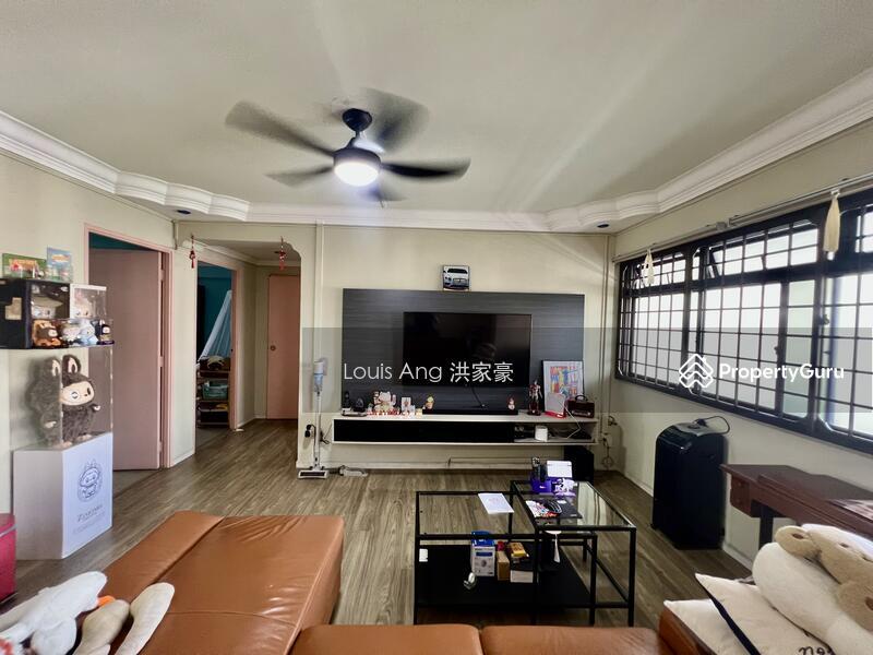 Prop-GPT: HDB Flat: D22 Boon Lay 646 Jurong West Street 61