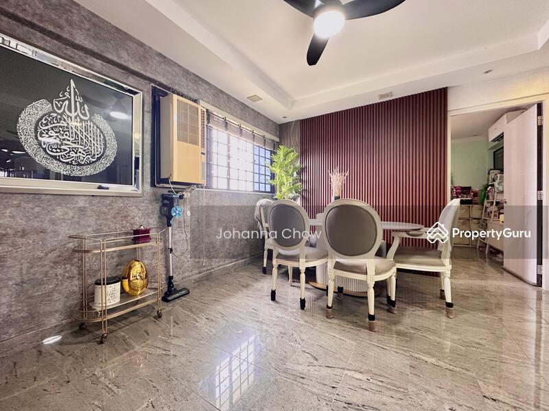 308 Hougang Avenue 5