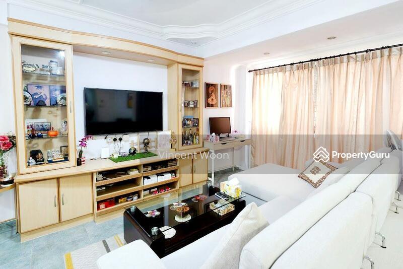 HDB Flat for Sale, 722 Tampines Street 72, SGD 830,000 | 99-year lease