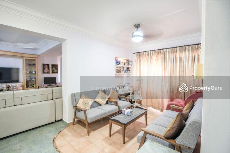 HDB Flat for Sale, 722 Tampines Street 72, SGD 830,000 | 99-year lease