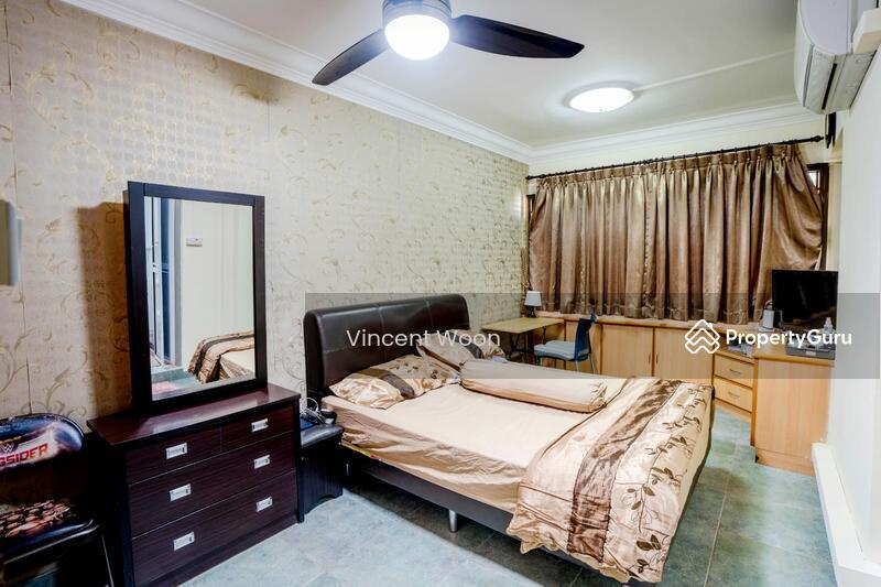 HDB Flat for Sale, 722 Tampines Street 72, SGD 830,000 | 99-year lease