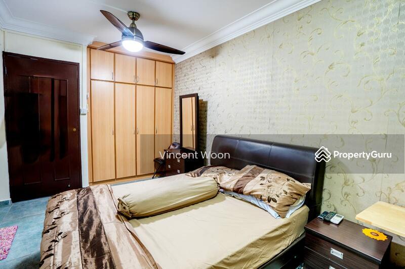 HDB Flat for Sale, 722 Tampines Street 72, SGD 830,000 | 99-year lease