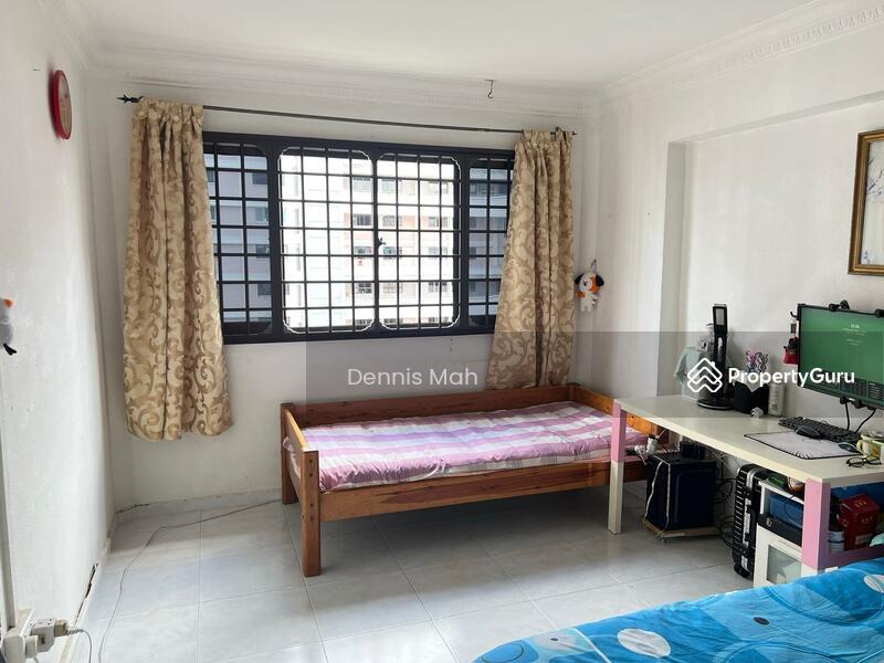 HDB Flat for Sale: D22, 600103