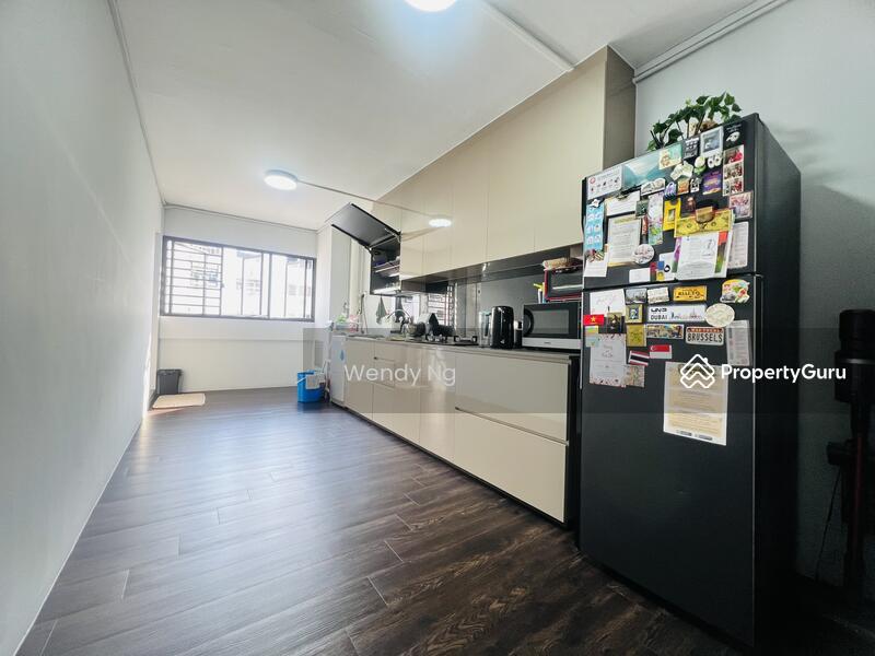 636 Hougang Avenue 8