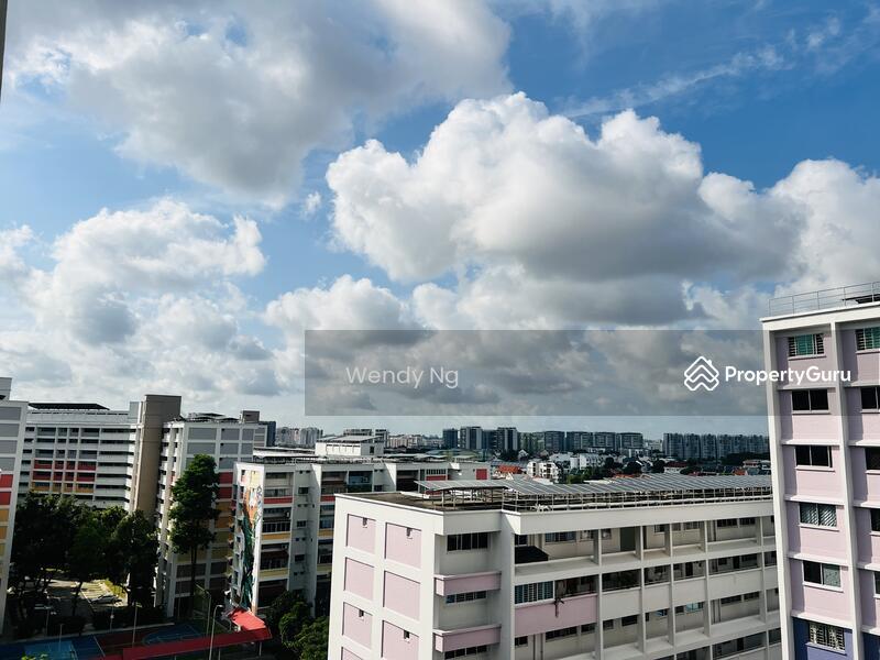 636 Hougang Avenue 8