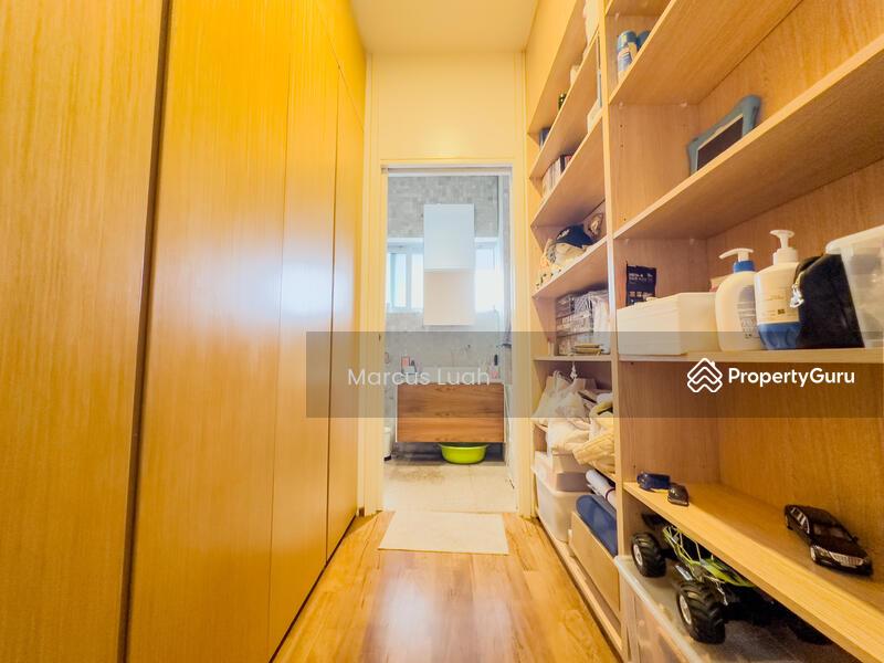 Semi-Detached for Sale: D23, 677706