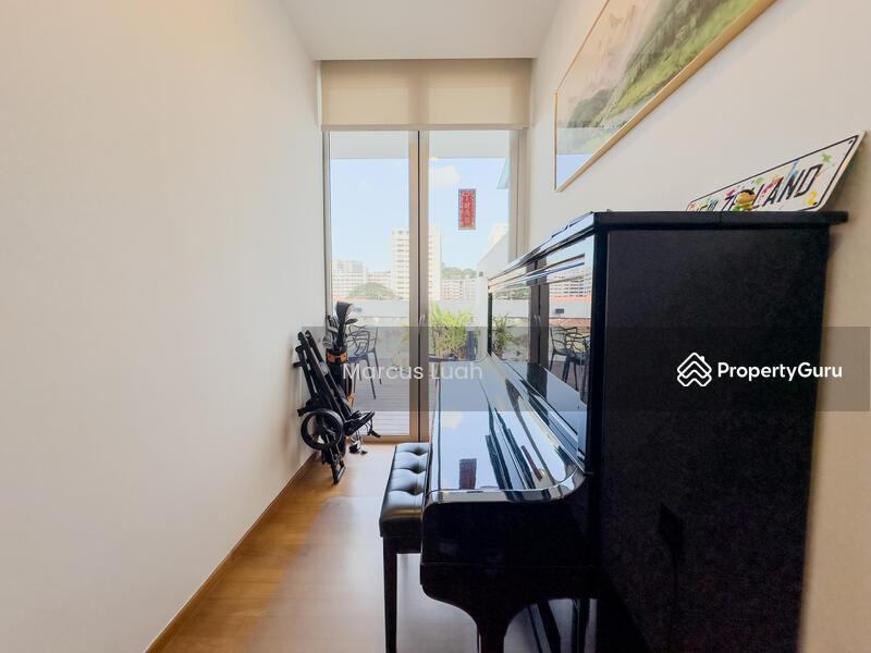 Semi-Detached for Sale: D23, 677706