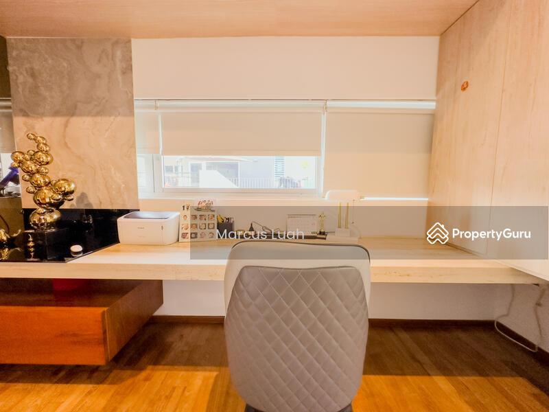 Semi-Detached for Sale: D23, 677706
