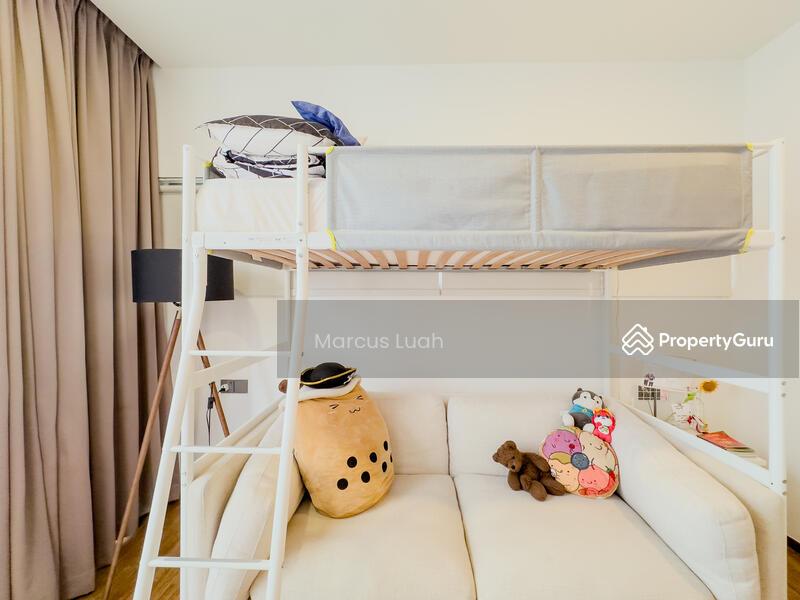 Semi-Detached for Sale: D23, 677706
