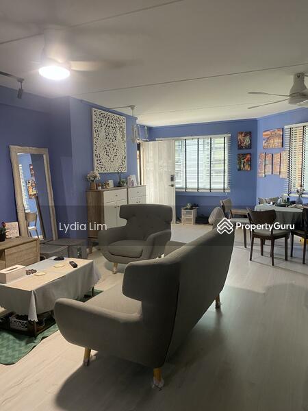 Prop-GPT: HDB Flat: D18  497B Tampines Street 45