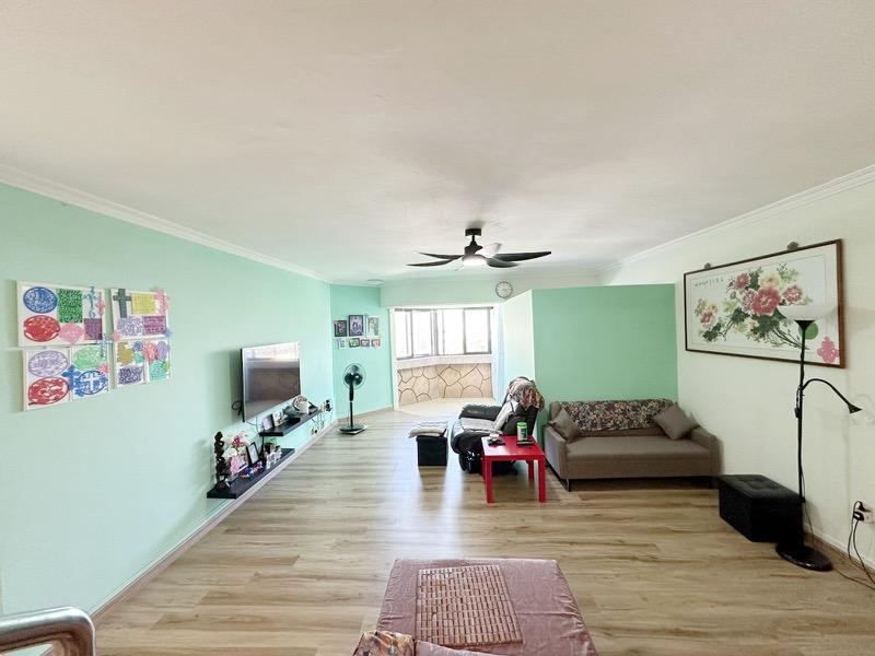 Prop-GPT: Condominium: D22  IVORY HEIGHTS