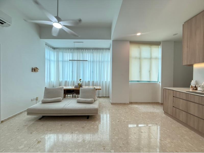 Prop-GPT: Condominium: D10  Tanglin Regency