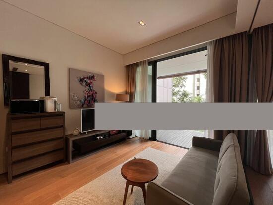 Prop-GPT: Condominium: D09  OUE Twin Peaks