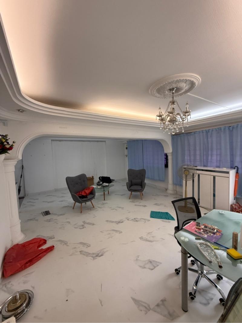 HDB Apartment for Sale. 