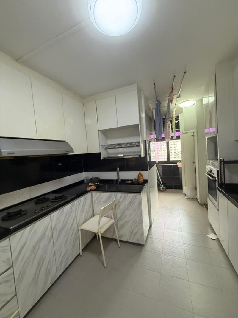 HDB Apartment for Sale. 