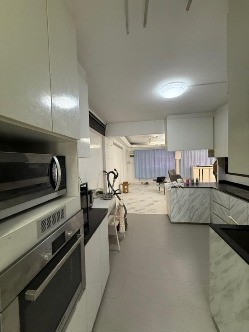 HDB Apartment for Sale. 