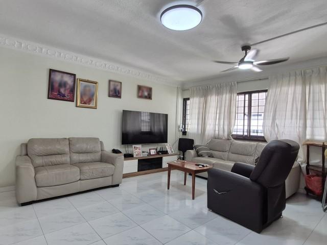 Prop-GPT: HDB Apartment: D04  108 Bukit Purmei Road
