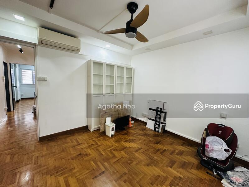 122 Bukit Batok Central