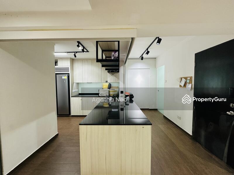 122 Bukit Batok Central