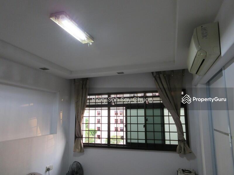HDB Flat for Sale: D27, 750475