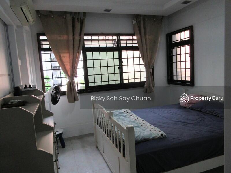 HDB Flat for Sale: D27, 750475