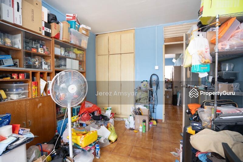 HDB Flat for Sale, 903 Tampines Avenue 4, SGD 830,000 | 99-year lease