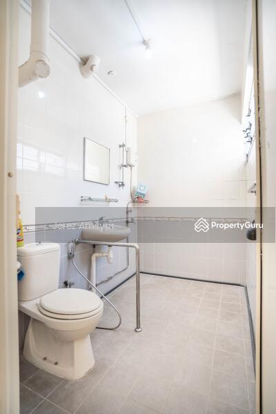 HDB Flat for Sale, 903 Tampines Avenue 4, SGD 830,000 | 99-year lease