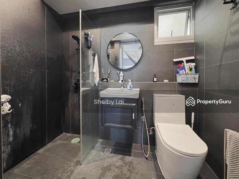 HDB Flat for Sale, 61A Strathmore Avenue, SGD 1,098,888 | 99-year lease