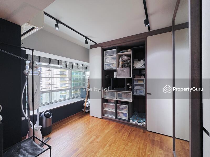 HDB Flat for Sale, 61A Strathmore Avenue, SGD 1,098,888 | 99-year lease