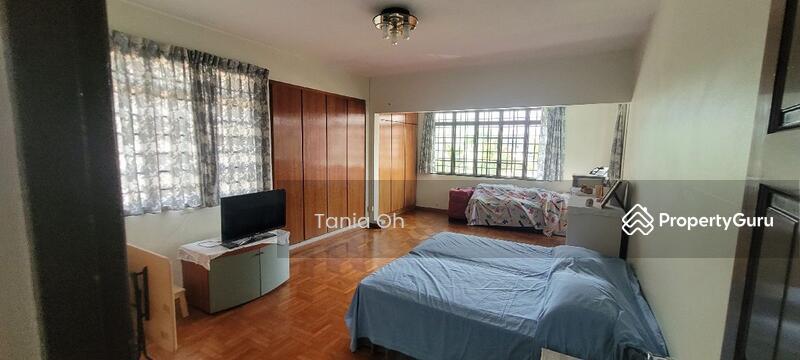 Semi-Detached for Sale, Rare 3 storey semi-D 1km to Nanyang and Raffles, SGD 11,200,000