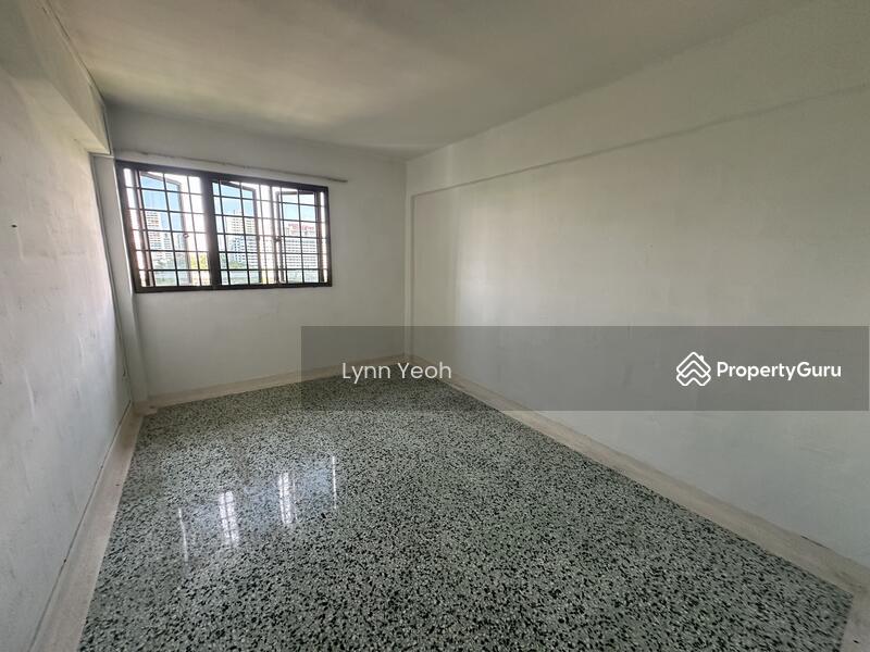 HDB Flat for Sale, 130 Bedok North Street 2, SGD 560,000 | 99-year lease