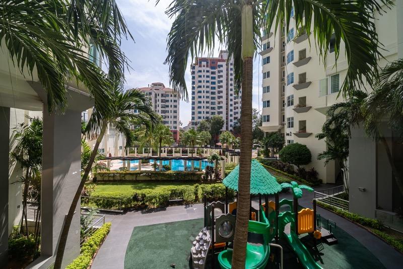 Condominium for Sale, Tanjong Ria Condominium Condominium For Sale, $1,200,000, 1 Bed 1 Bath 635 sqft $1,890.00 psf, SGD 1,200,000 | 99-year Leasehold