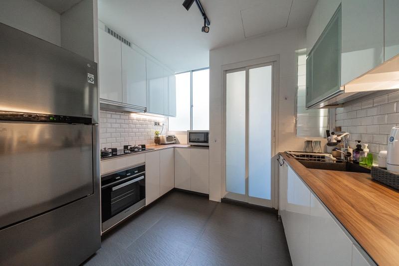 Condominium for Sale, Tanjong Ria Condominium Condominium For Sale, $1,200,000, 1 Bed 1 Bath 635 sqft $1,890.00 psf, SGD 1,200,000 | 99-year Leasehold