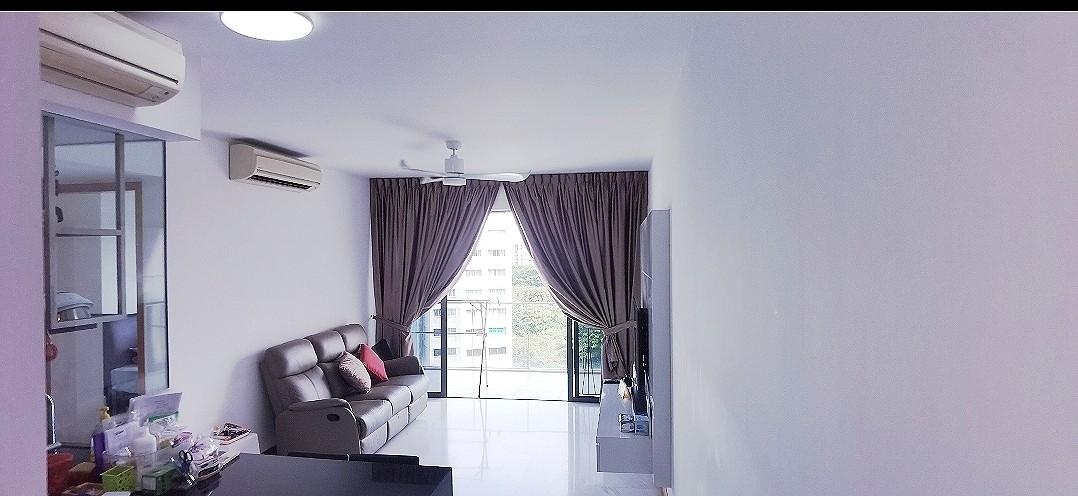 Prop-GPT: Condominium: D16  Waterfront Isle