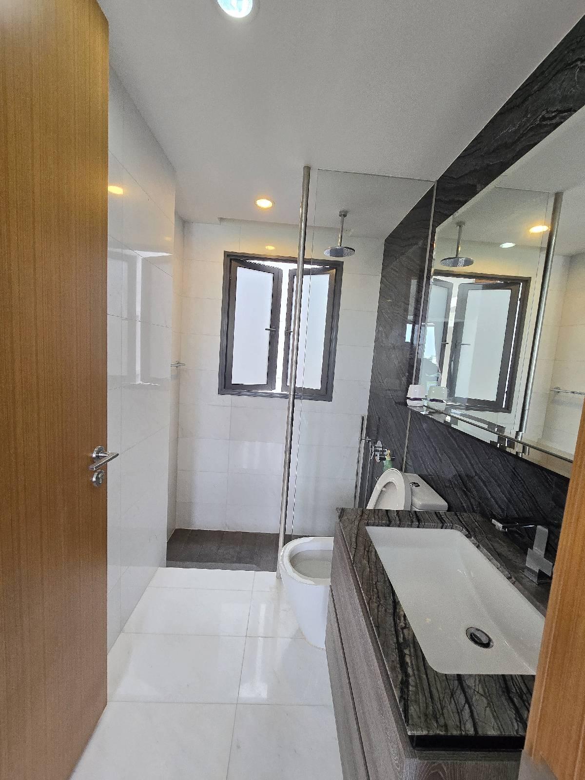 Condominium for Sale, Waterfront Isle Condominium For Sale, $1,550,000, 2 Bed 2 Bath 915 sqft $1,694.00 psf, SGD 1,550,000 | 99-year Leasehold