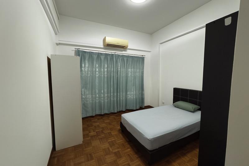 Condominium for Sale, Gold Coast Condo Condominium For Sale, $2,655,000, 3 Bed 3 Bath 1,475 sqft $1,800.00 psf, SGD 2,655,000 | Freehold