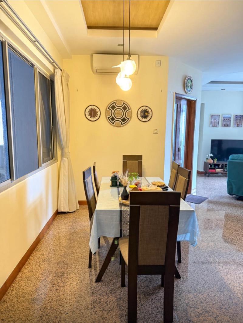 Condominium for Sale, The Bayshore Condominium For Sale, $2,580,000, 4 Bed 3 Bath 1,432 sqft $1,802.00 psf, SGD 2,580,000 | 99-year Leasehold
