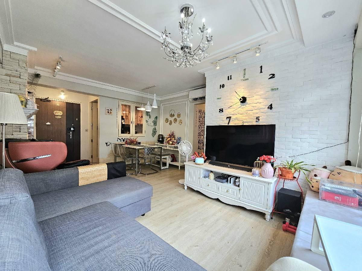 Prop-GPT: HDB Apartment: D23  459 Segar Road