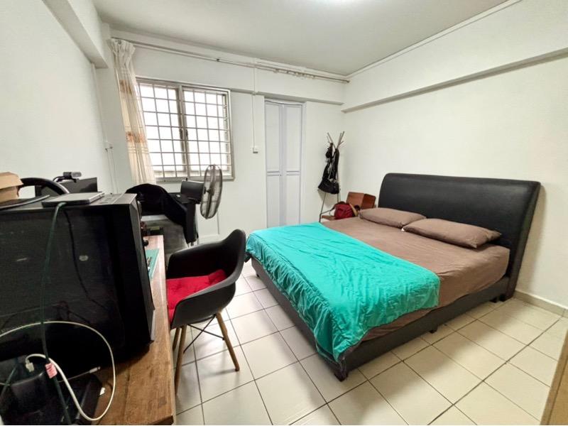 HDB Apartment for Sale, 217 Petir Road HDB Apartment For Sale, $485,000, 3 Bed 2 Bath 904 sqft $537.00 psf, SGD 485,000 | 99-year Leasehold