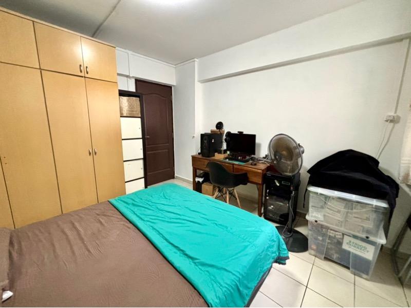 HDB Apartment for Sale, 217 Petir Road HDB Apartment For Sale, $485,000, 3 Bed 2 Bath 904 sqft $537.00 psf, SGD 485,000 | 99-year Leasehold