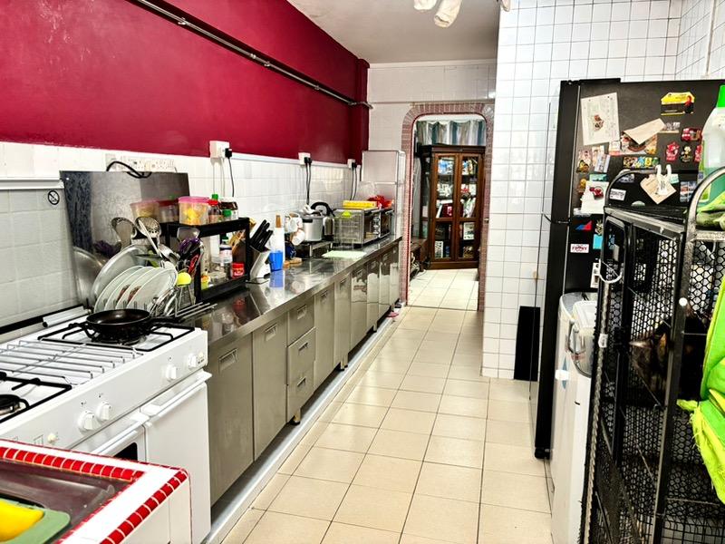 HDB Apartment for Sale, 217 Petir Road HDB Apartment For Sale, $485,000, 3 Bed 2 Bath 904 sqft $537.00 psf, SGD 485,000 | 99-year Leasehold