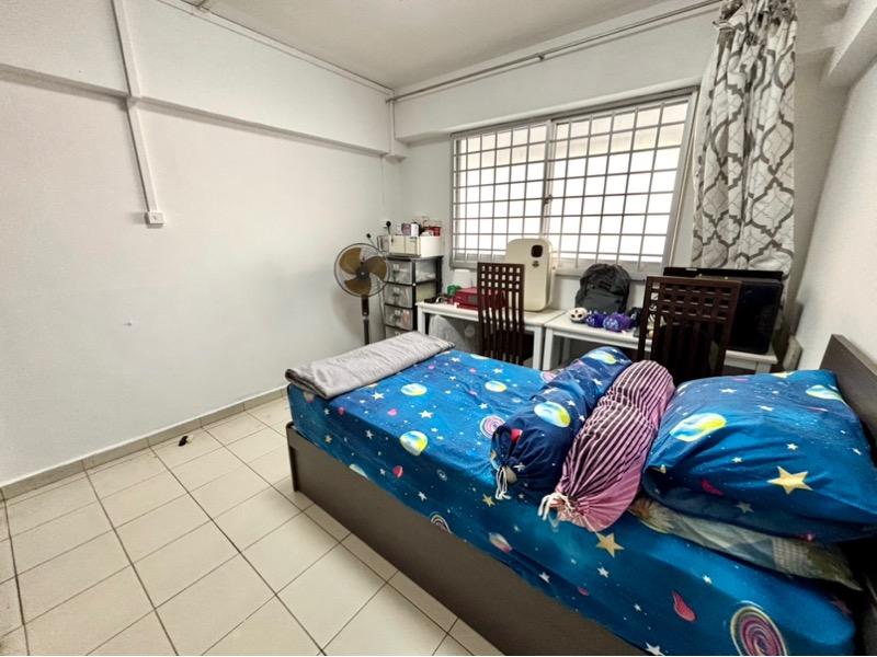 HDB Apartment for Sale, 217 Petir Road HDB Apartment For Sale, $485,000, 3 Bed 2 Bath 904 sqft $537.00 psf, SGD 485,000 | 99-year Leasehold