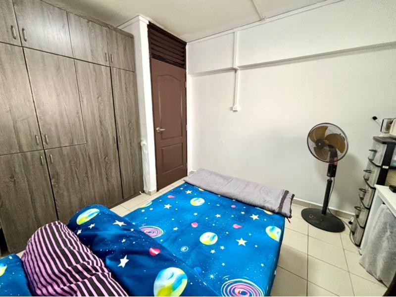 HDB Apartment for Sale, 217 Petir Road HDB Apartment For Sale, $485,000, 3 Bed 2 Bath 904 sqft $537.00 psf, SGD 485,000 | 99-year Leasehold