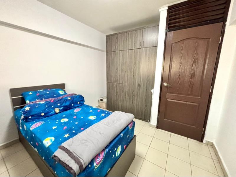 HDB Apartment for Sale, 217 Petir Road HDB Apartment For Sale, $485,000, 3 Bed 2 Bath 904 sqft $537.00 psf, SGD 485,000 | 99-year Leasehold