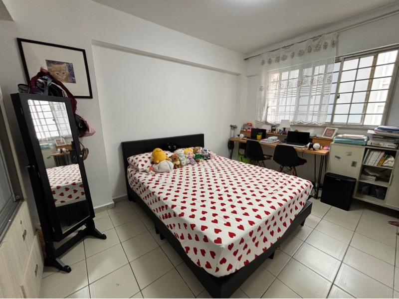 HDB Apartment for Sale, 217 Petir Road HDB Apartment For Sale, $485,000, 3 Bed 2 Bath 904 sqft $537.00 psf, SGD 485,000 | 99-year Leasehold