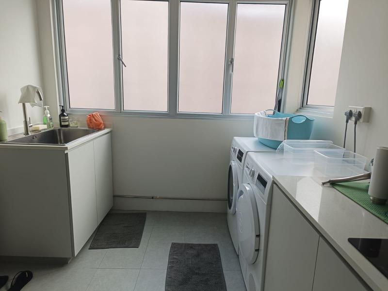 HDB Apartment for Sale, 101 Commonwealth Crescent HDB Apartment For Sale, $400,000, 2 Bed 1 Bath 581 sqft $688.00 psf, SGD 400,000 | 99-year Leasehold