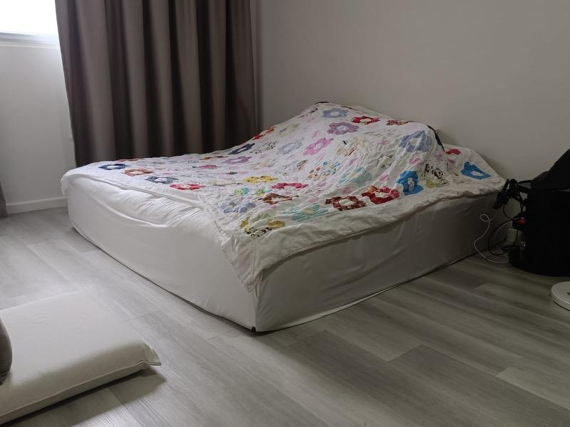 HDB Apartment for Sale, 101 Commonwealth Crescent HDB Apartment For Sale, $400,000, 2 Bed 1 Bath 581 sqft $688.00 psf, SGD 400,000 | 99-year Leasehold