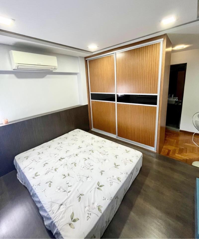 663 Jalan Damai HDB Apartment For Sale, $1,100,000, 4 Bed 2 Bath 1,528 sqft $720.00 psf